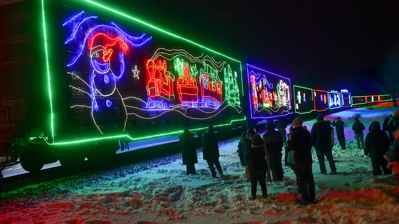 Canadian Pacific Christmas Train